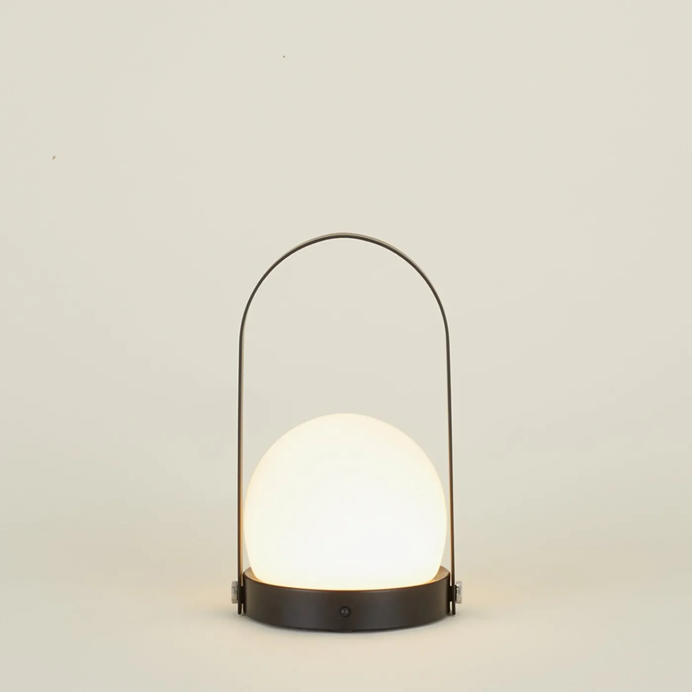 Carrie LED Lamp