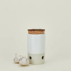 Cottage Garlic Keeper