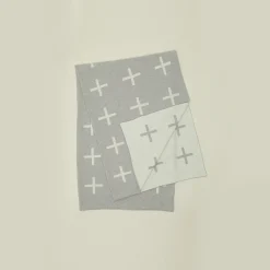 Cross Knit Throw