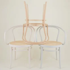 Era Armchair