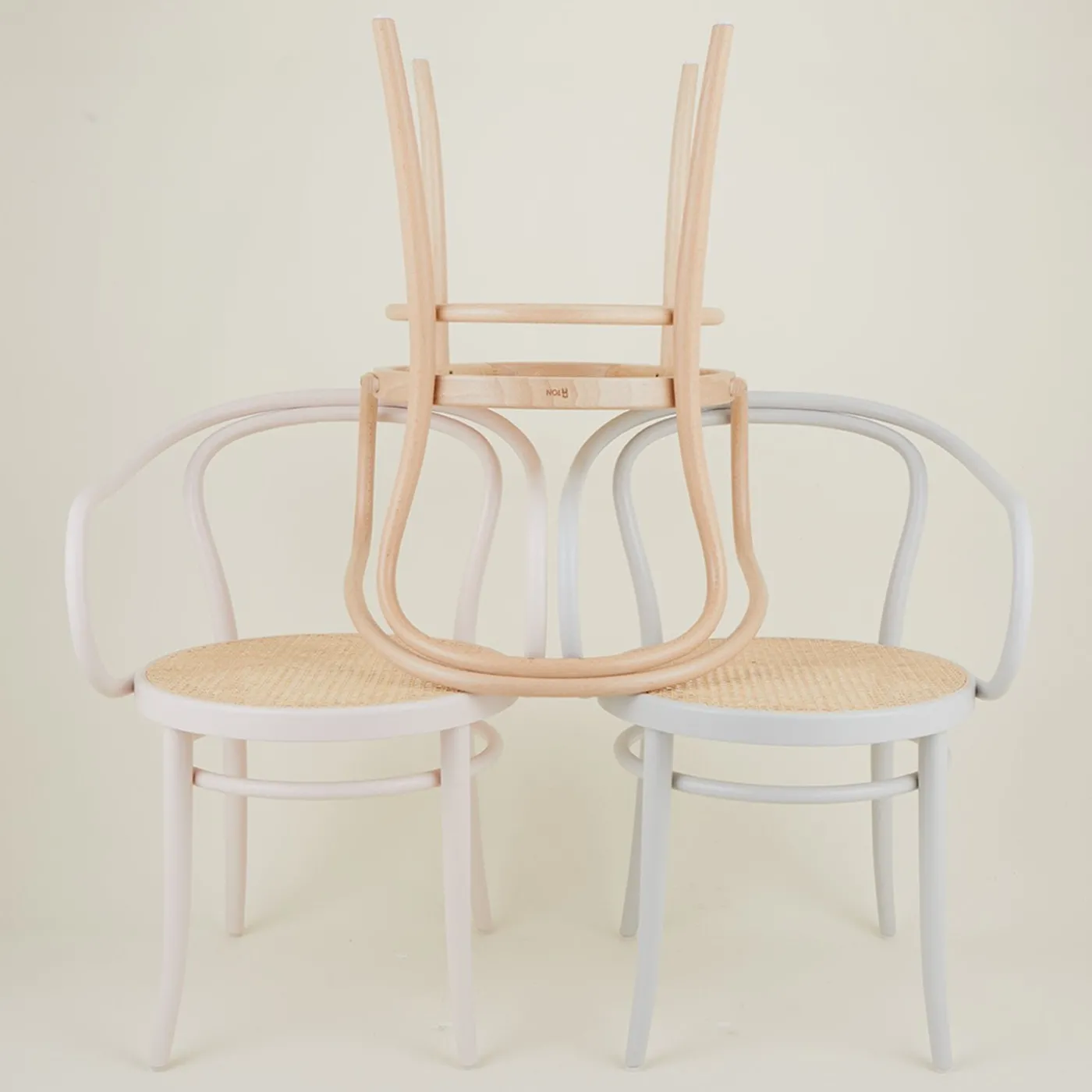 Era Armchair