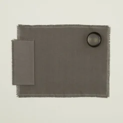Essential Dinner Napkins, Set of 4