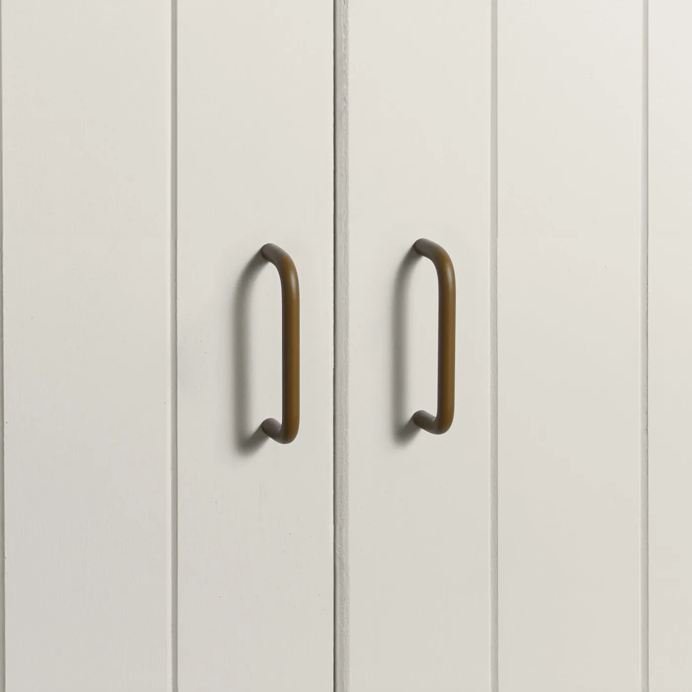 Essential Drawer Pull
