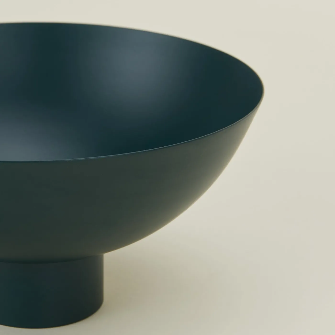 Essential Footed Bowl