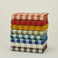 Essential Gingham Tablecloth