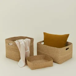 Essential Letter Tray