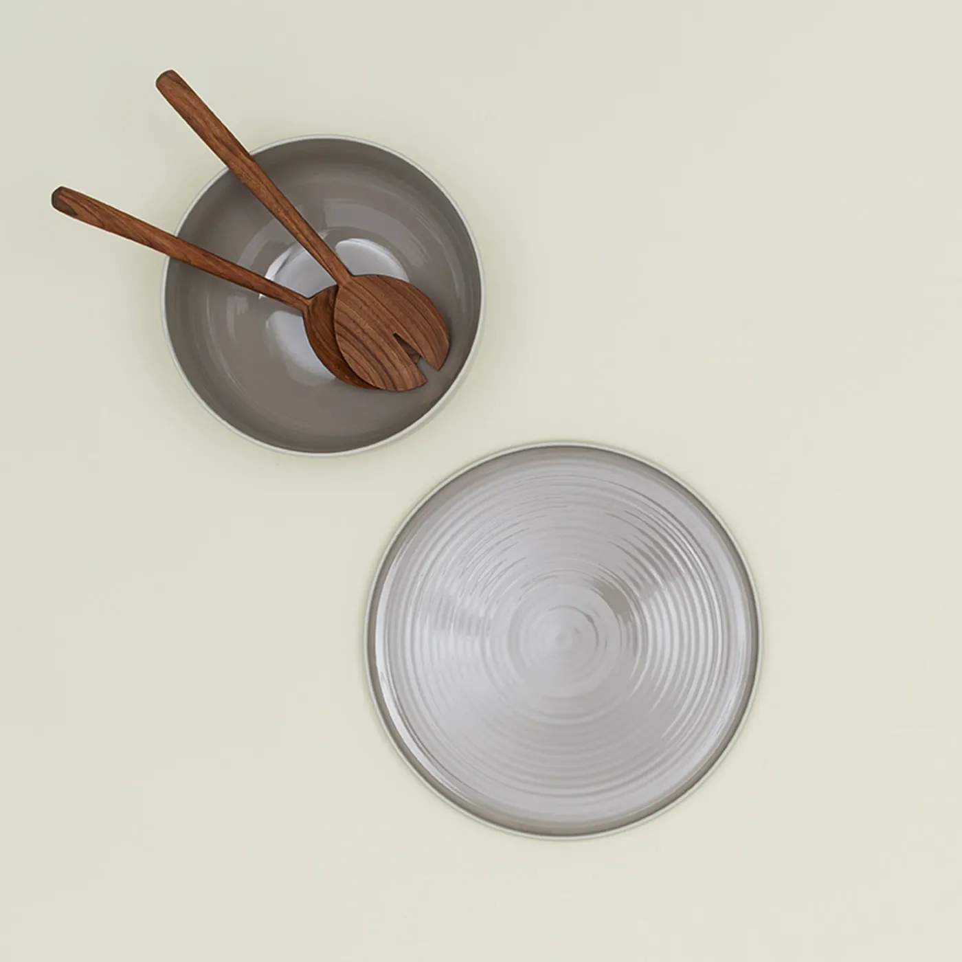 Essential Serving Bowl