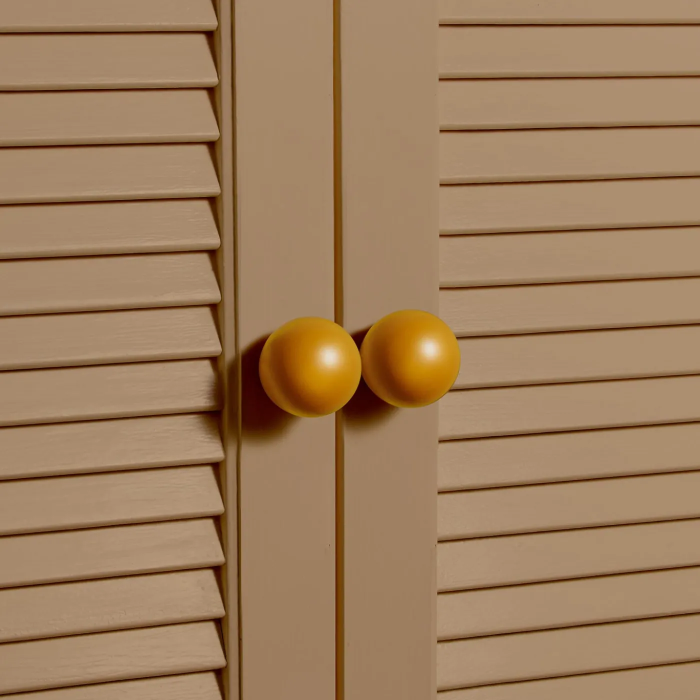 Essential Sphere Knob