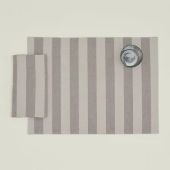 Essential Striped Dinner Napkin, Set of 4