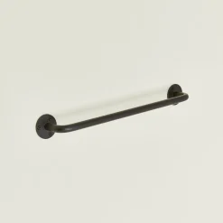 Essential Towel Bar