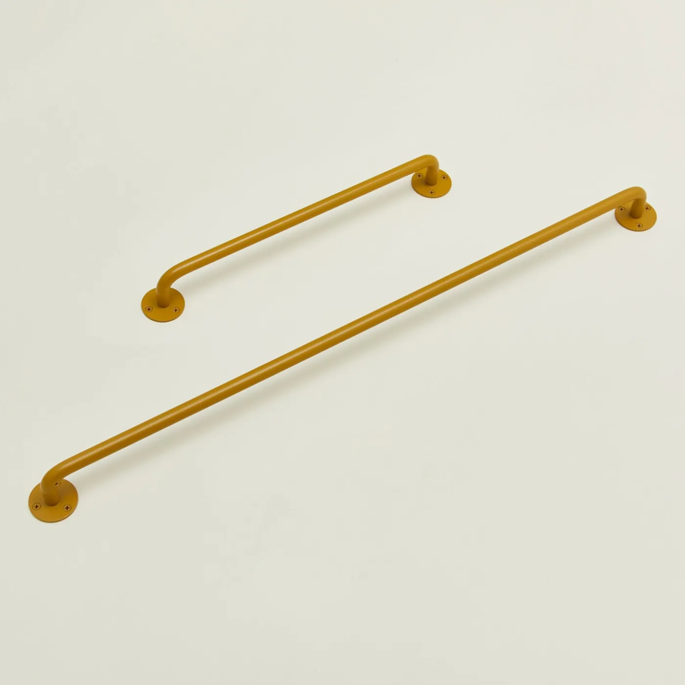 Essential Towel Bar