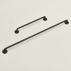 Essential Towel Bar