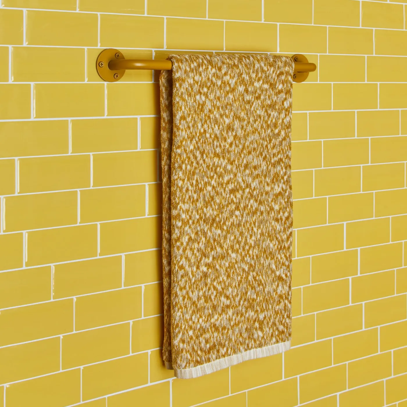 Essential Towel Bar