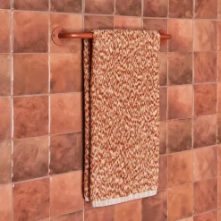 Essential Towel Bar