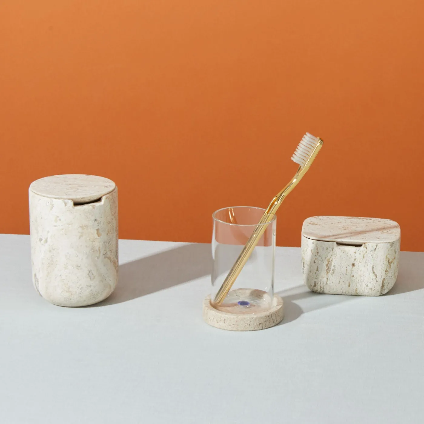 Less Is More Container