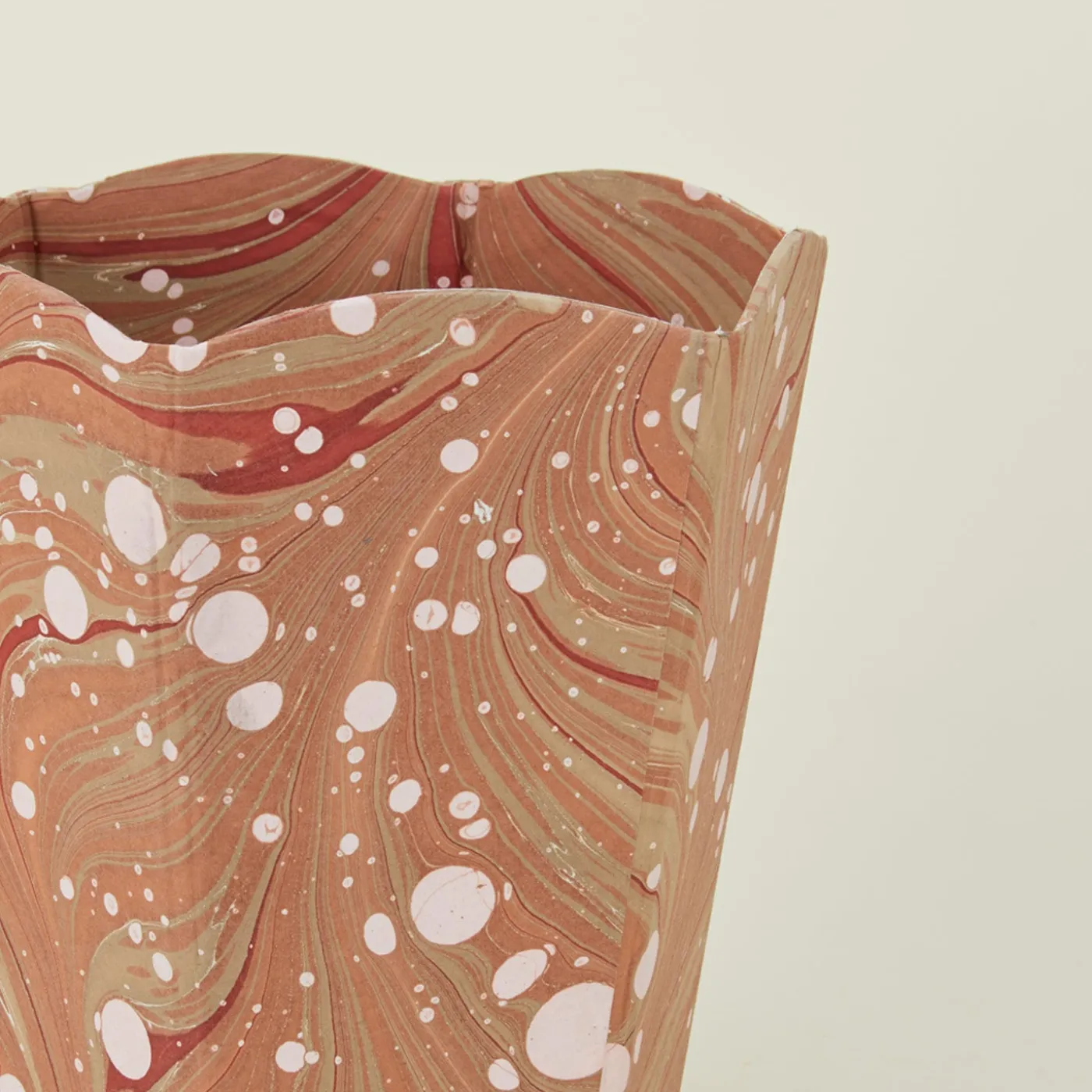 Marbleized Scalloped Wastebasket