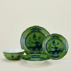 Oriente Italiano Bowl