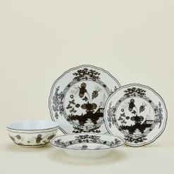 Oriente Italiano Dinner Plate