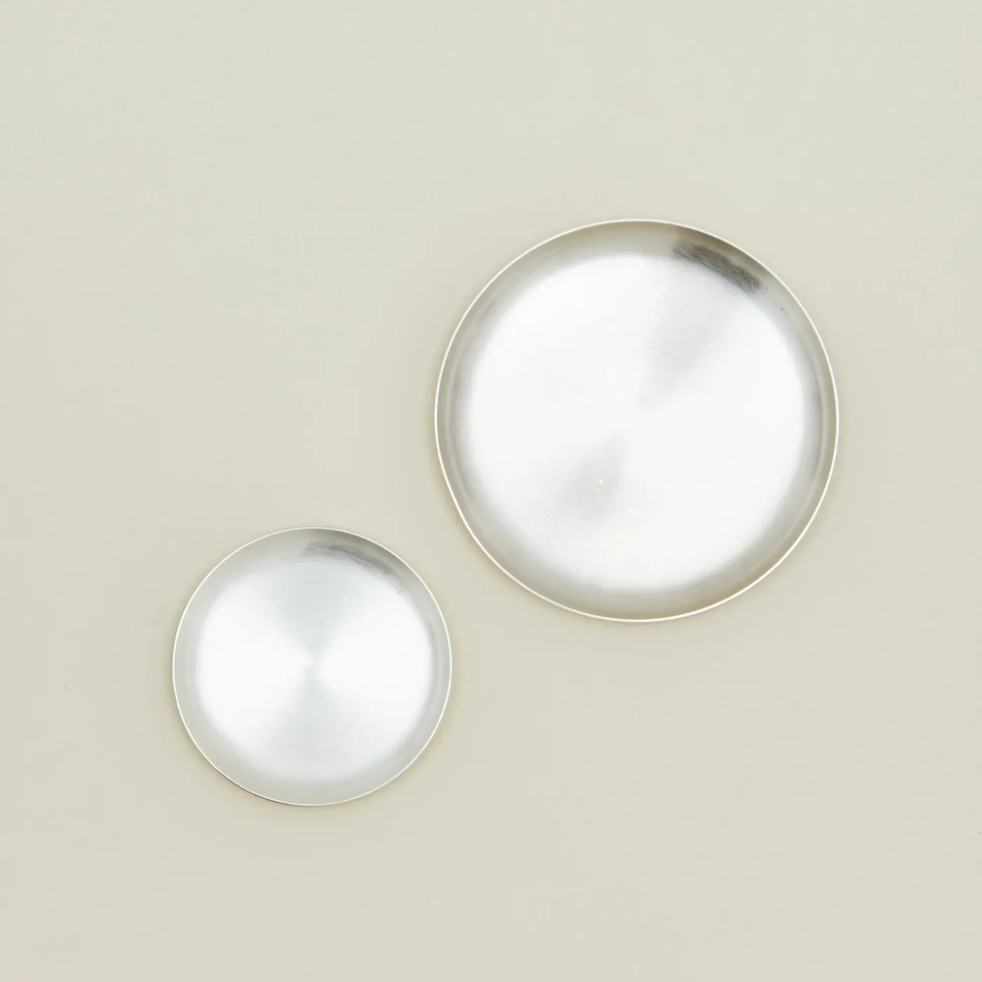 Round Silver Plate