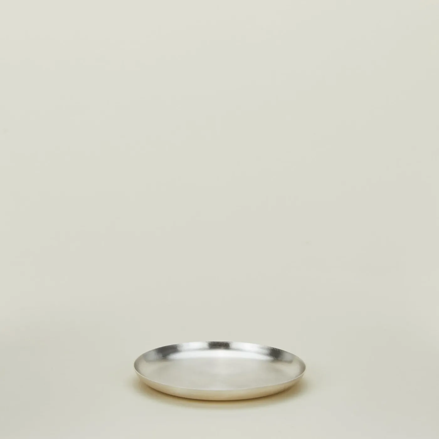 Round Silver Plate