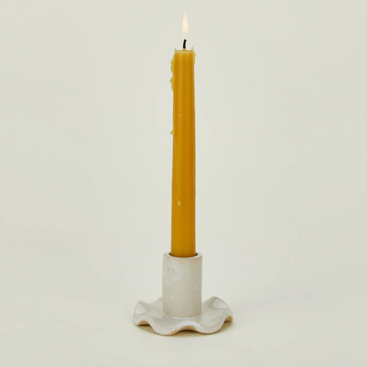 Ruffle Edge Candle Holder