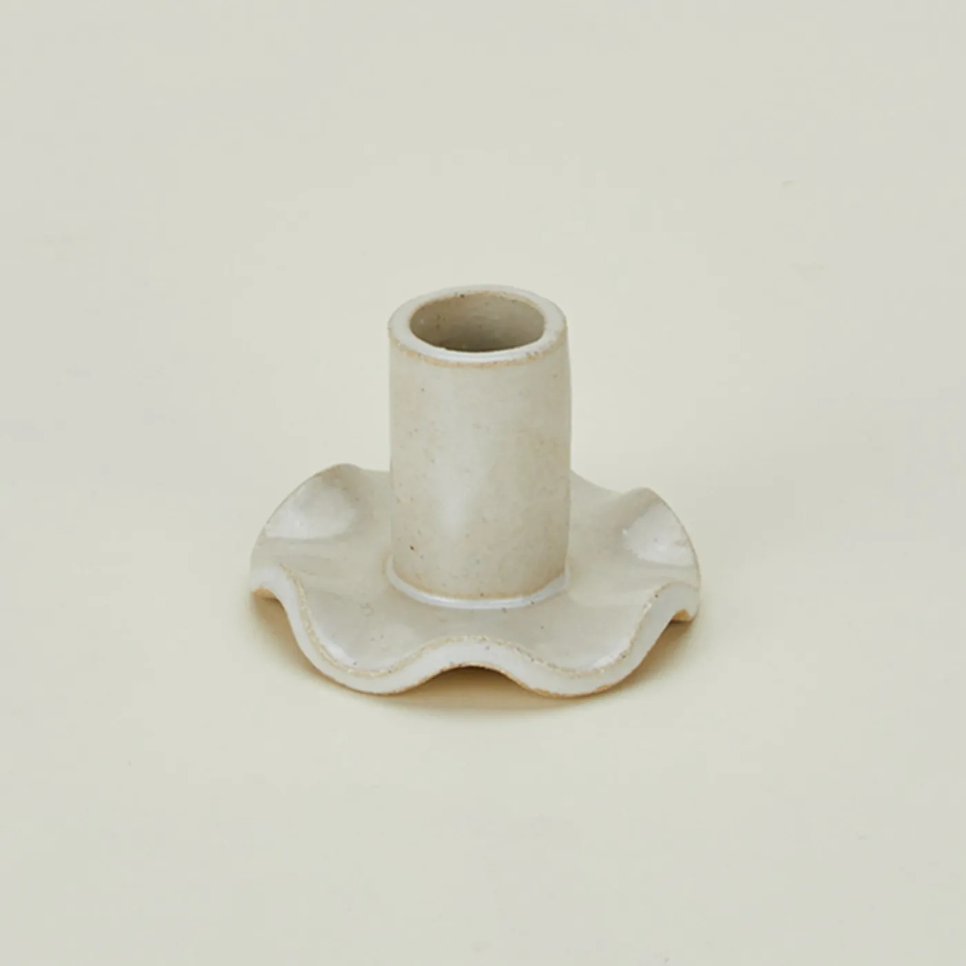 Ruffle Edge Candle Holder
