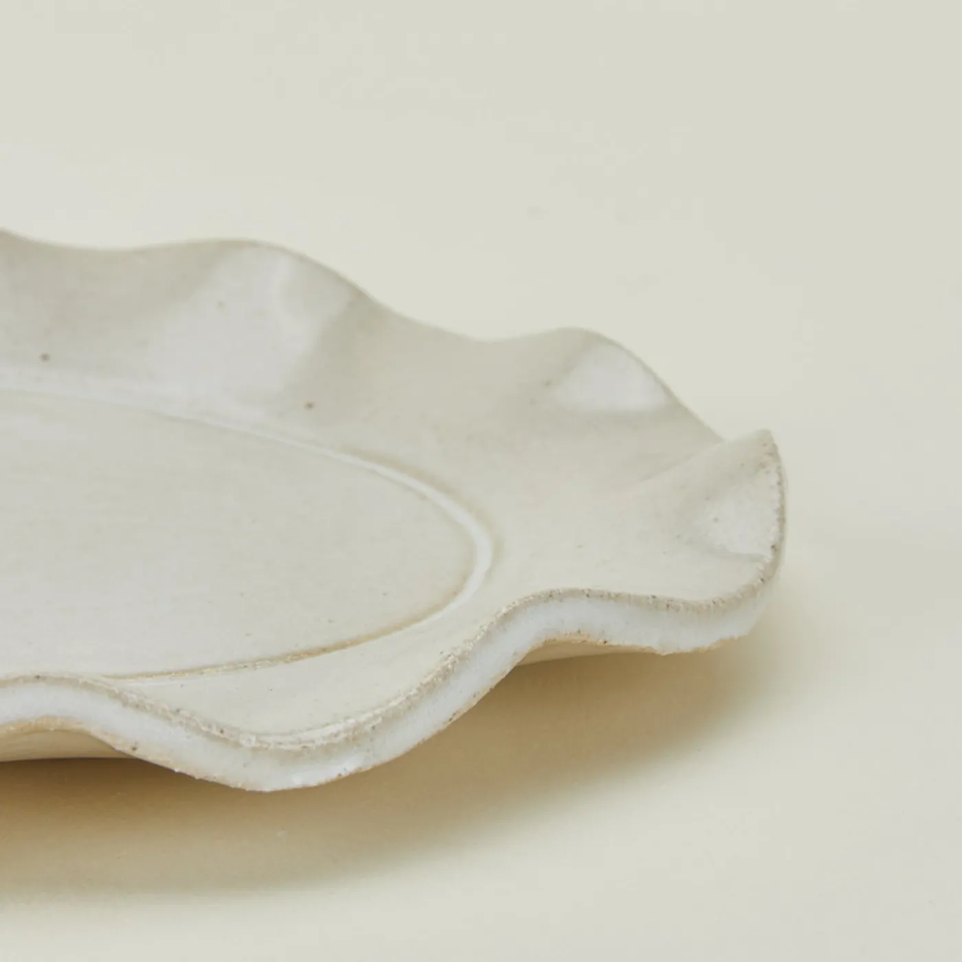 Ruffle Edge Platter