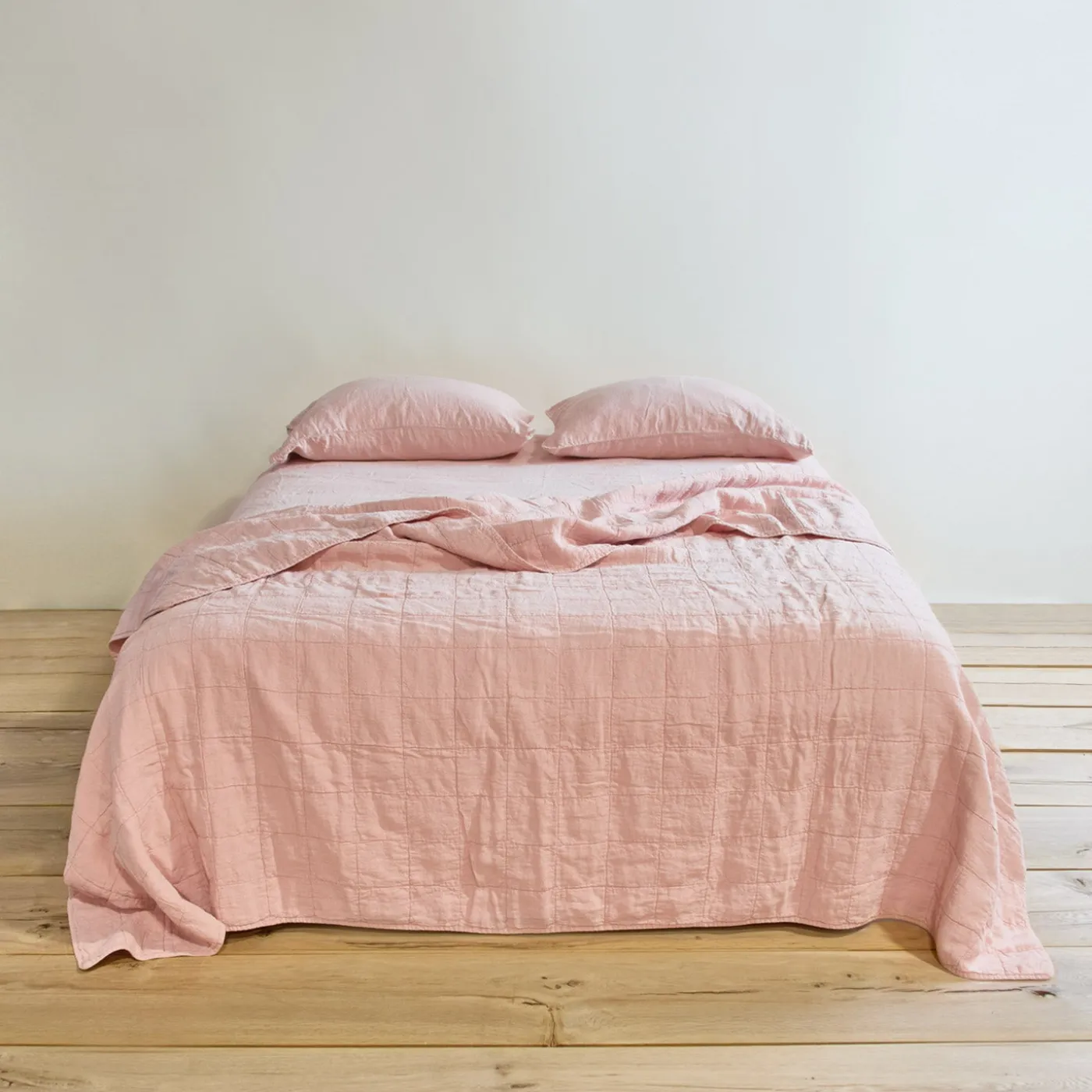 Simple Linen Quilt