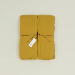 Simple Linen Quilt