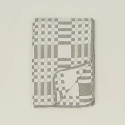 Simple Plaid Blanket