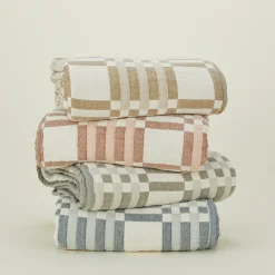Simple Plaid Blanket