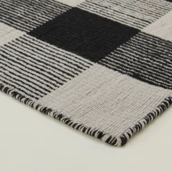 Simple Plaid Rug