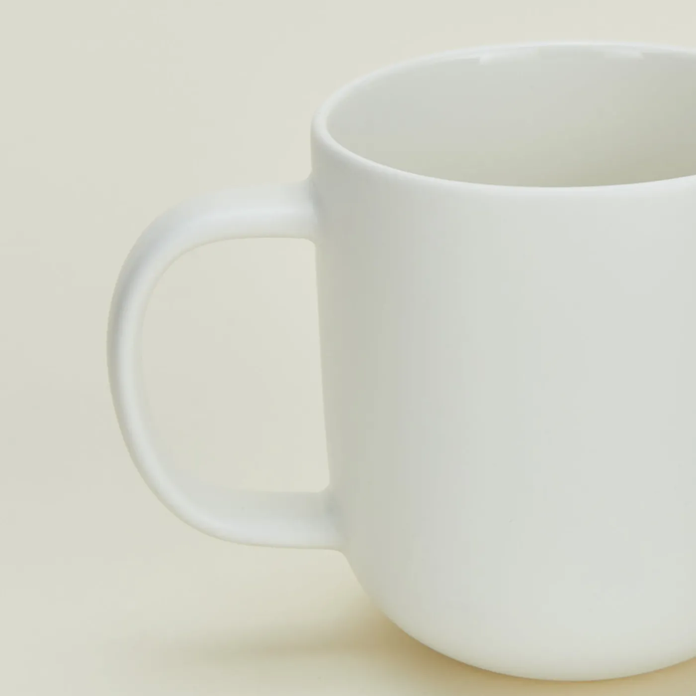 Simple Porcelain Mug, Set of 4