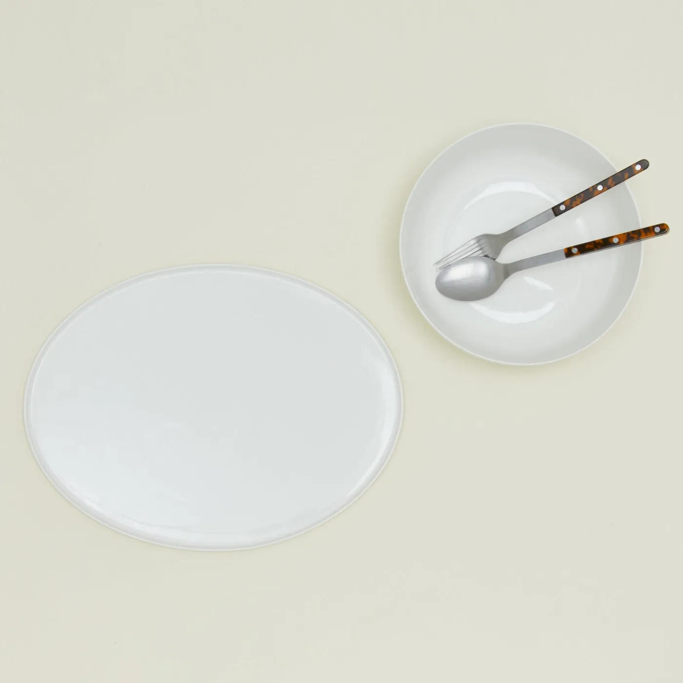 Simple Porcelain Serving Bowl