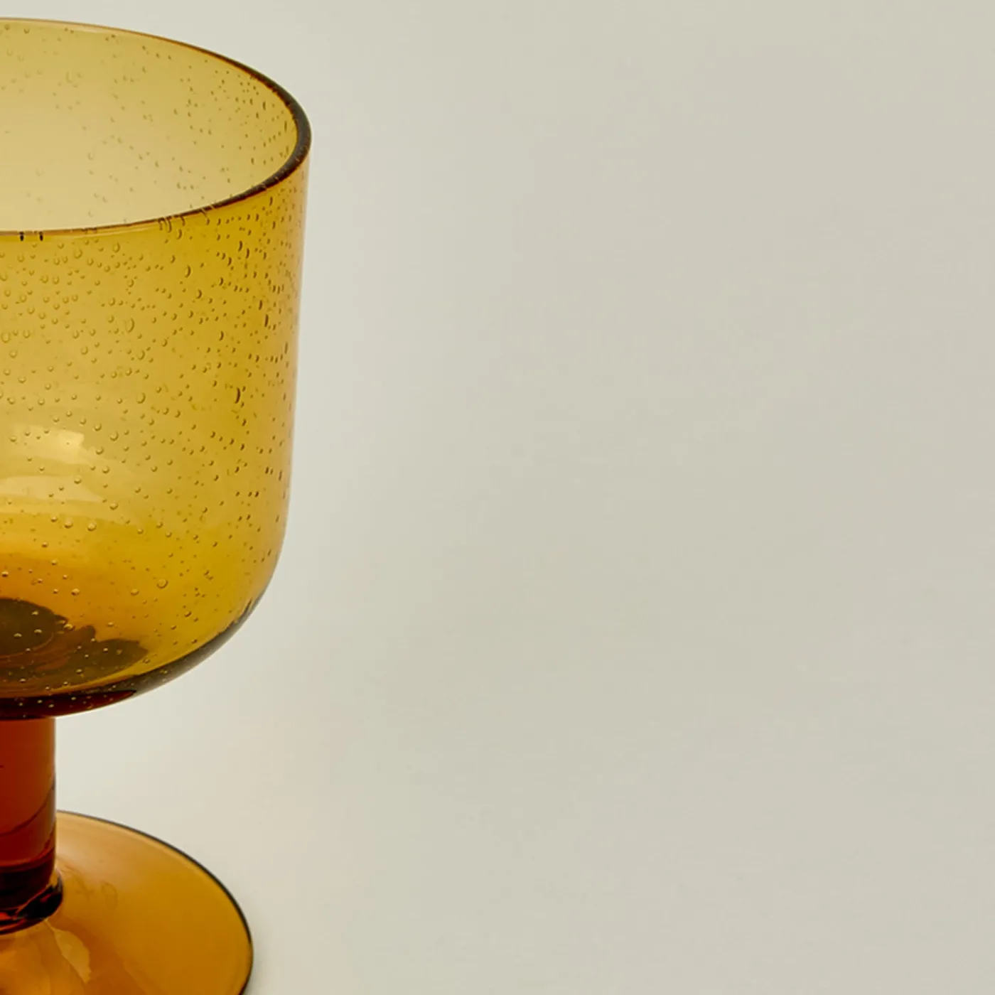 Simple Seeded Glassware