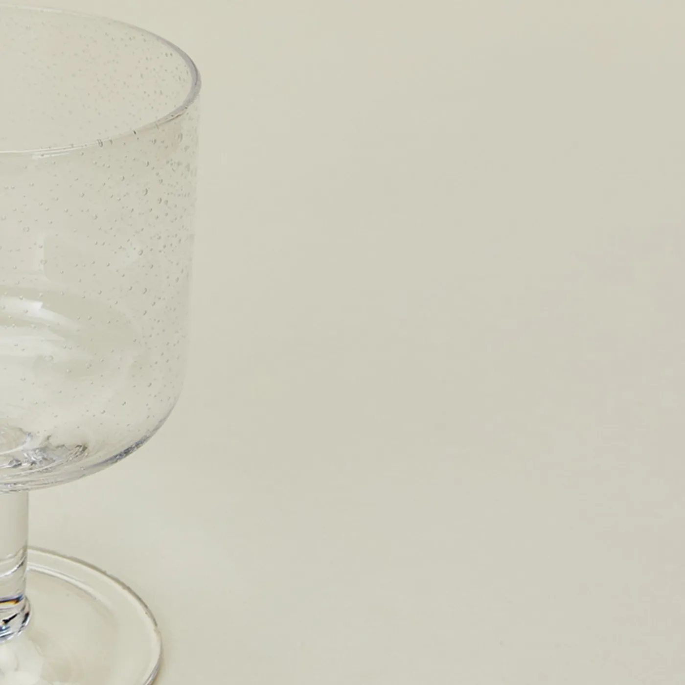 Simple Seeded Glassware